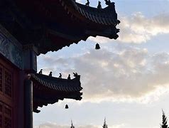 满身尽带黄金甲 2006年张艺谋执导电影